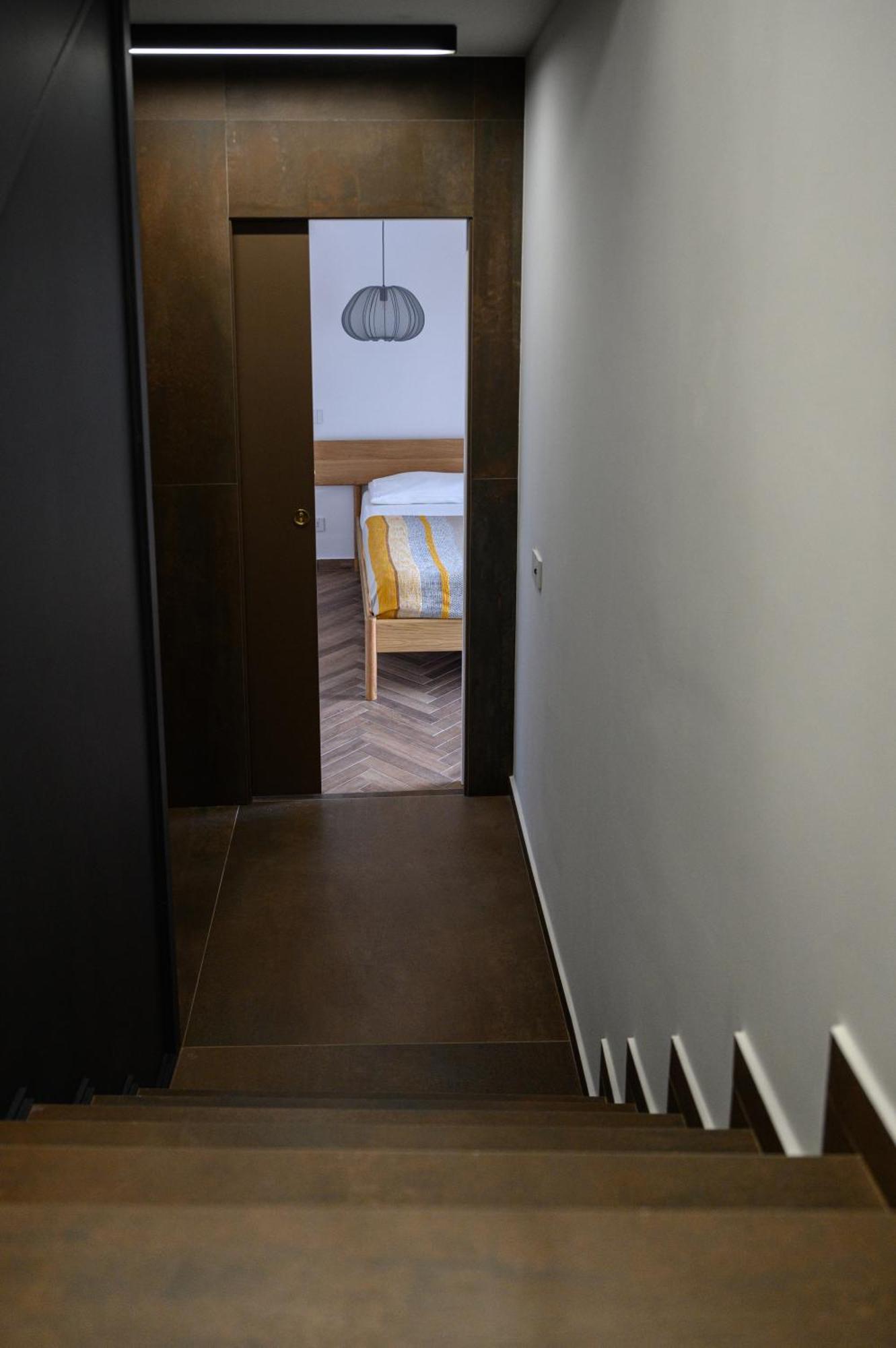 Vetriera41 Apartman Castelbuono Kültér fotó